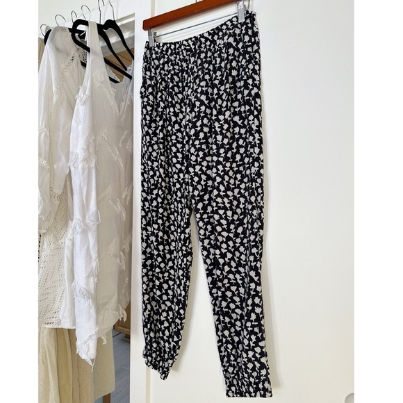 MaxMara 100% Silk Jogger Trousers Size US 8 - Picture 2 of 11